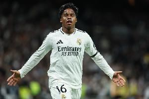 僵持中！科贝：皇马正考虑将恩德里克外租，但球员希望留队