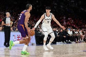 还好早有准备！北京男篮此前为曾凡博预注册 今日小曾被篮网裁掉