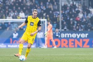 图片报：多特内部惊讶于聚勒踢拜仁时表现灾难，他不太可能续约了