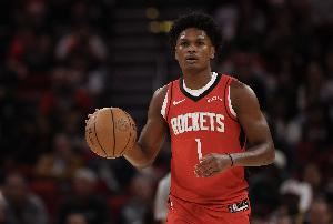 天赋压制!阿门·汤普森26中13拿到28分10板7助2断 正负值+22