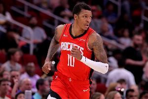 今天当杜兰特！小贾巴里·史密斯8中6高效贡献16分 三分3中2