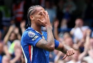 若昂-佩德罗:我们可以从欧冠吸取教训,必须学会整场保持专注