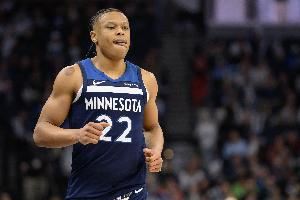 克拉克:亚历山大·沃克离队让人有点意外 我们防守能重回前五