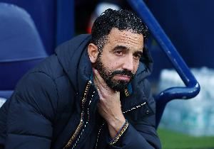 阿莫林谈冬窗：我们要看看能否改进球队，修复已经出现的问题图片